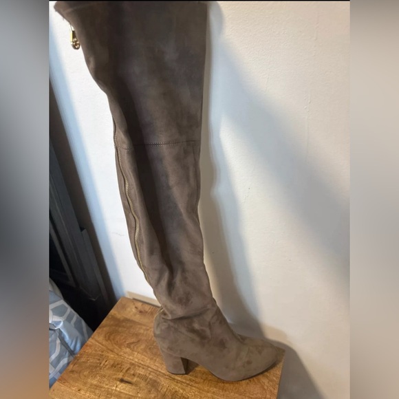 Womens GUESS Arla Over The Knee Heeled Dress Boots - Gray 9M - Picture 3 of 4